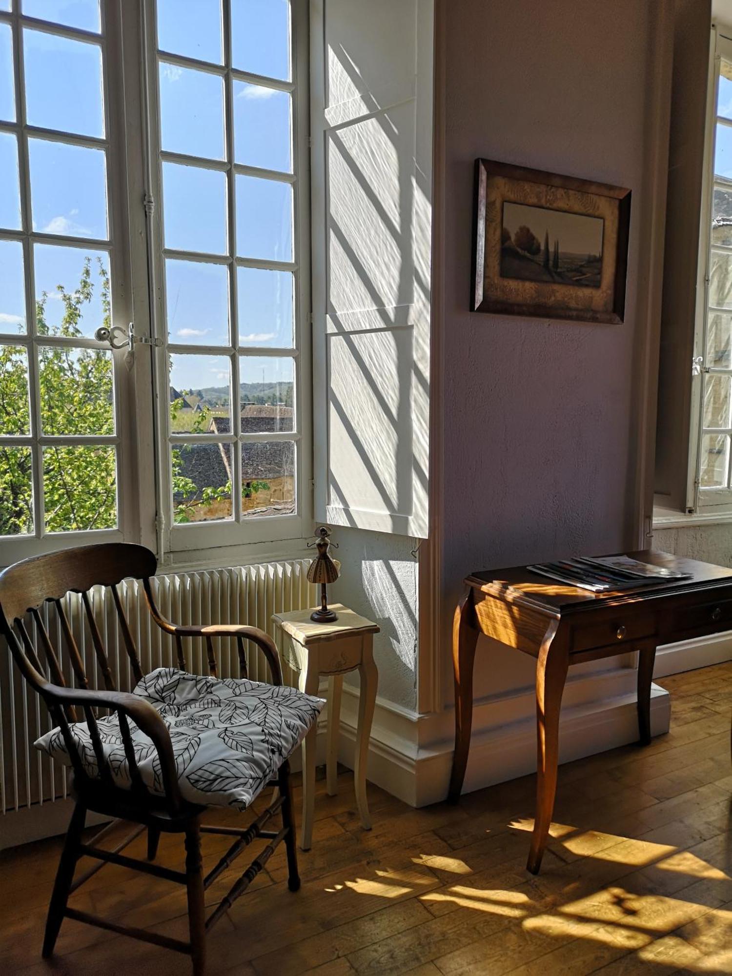 Centrally Located Sarlat Apartment With Medieval Town Views المظهر الخارجي الصورة